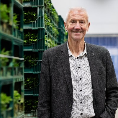Mr. R (Ron) Dijkshoorn