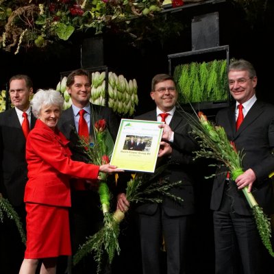 2008: Dutch Flower Group